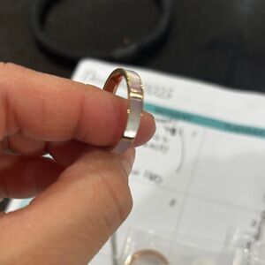 Iridescent Elegant Gold and rose gold Women's Ring Sz 8